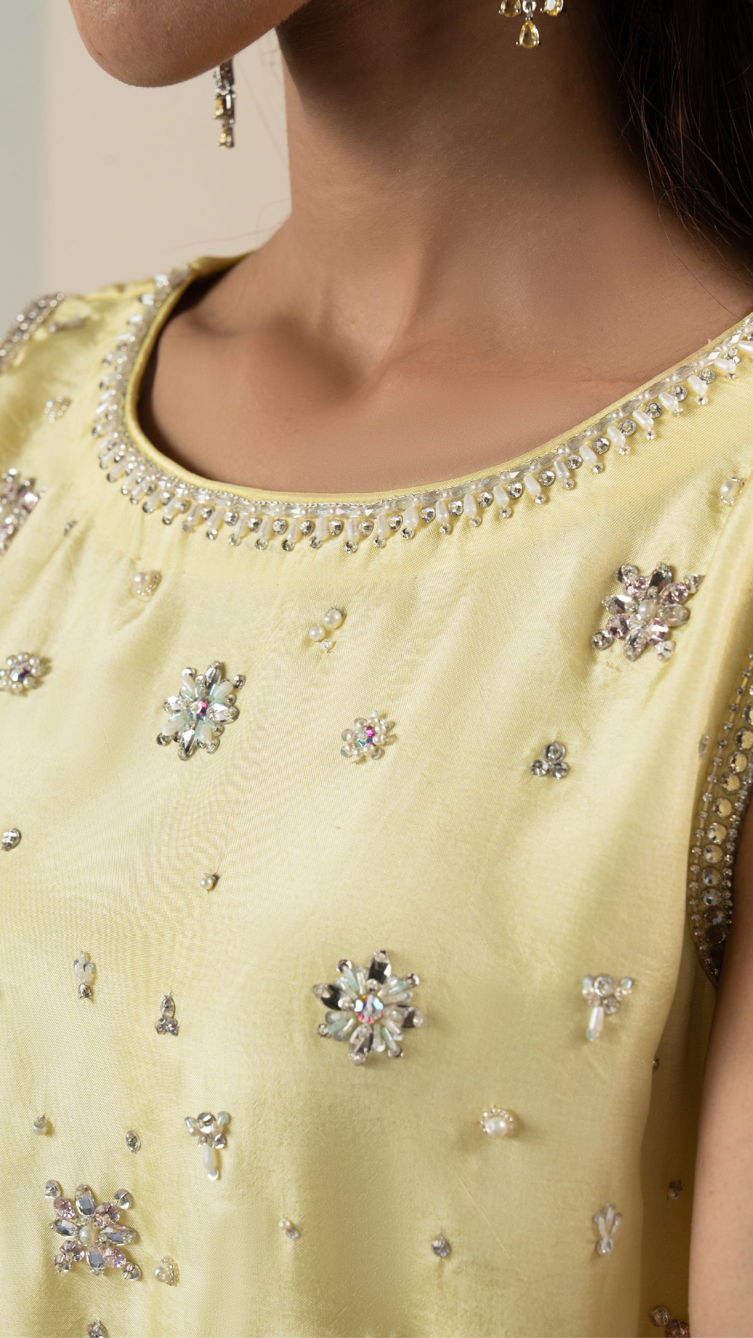 Nooray (3pc- Stitched)