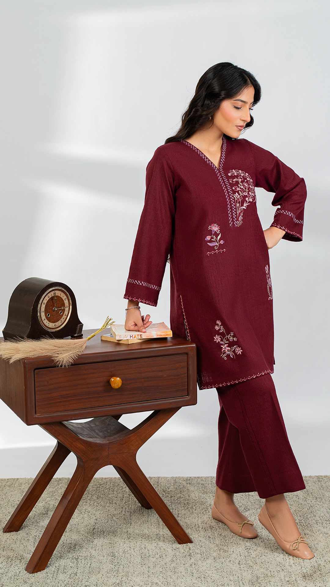 Rogue Dust (2pc-Stitched)