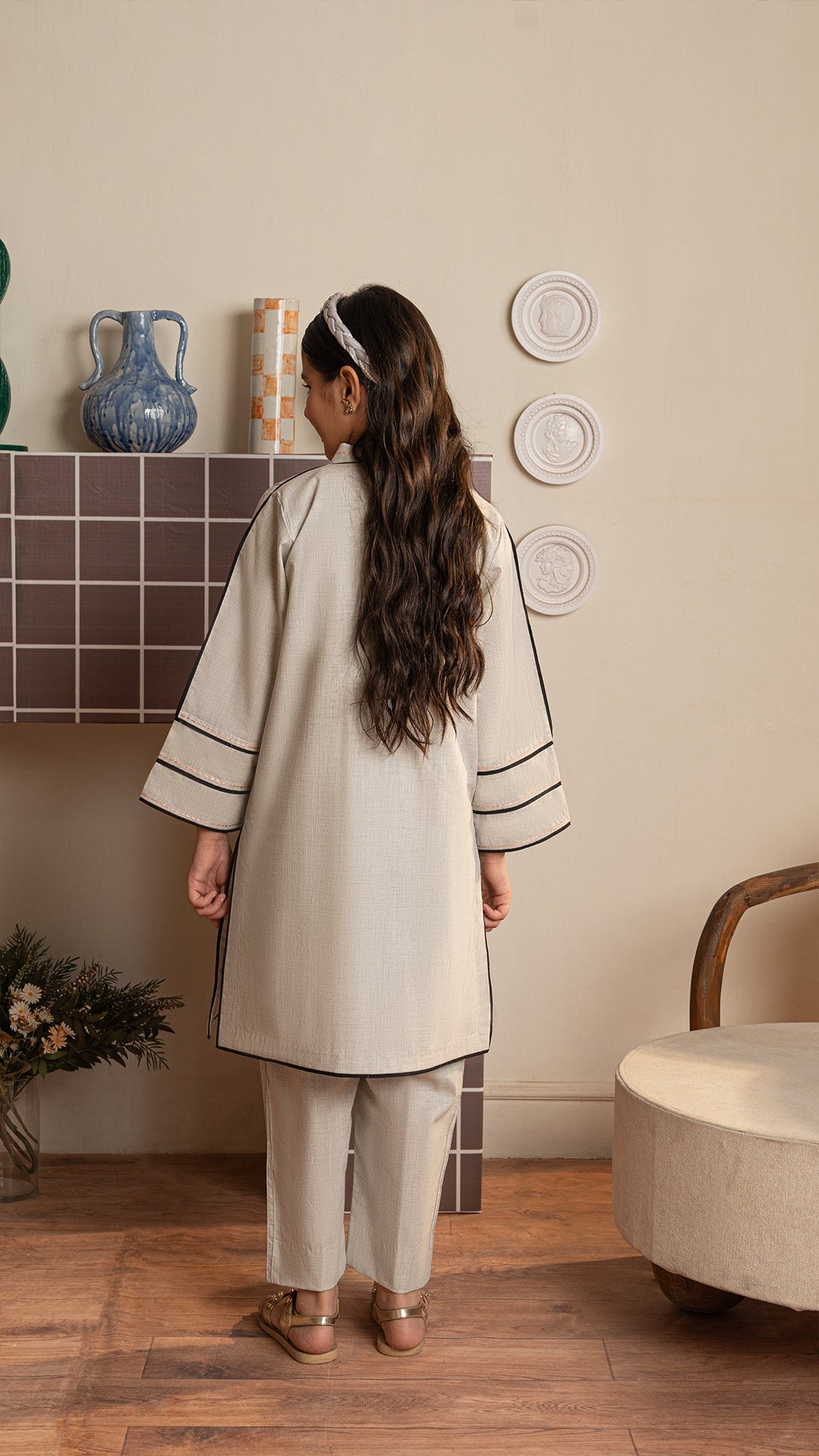 Grey Whisper – Mini (2 Pc-Stitched)