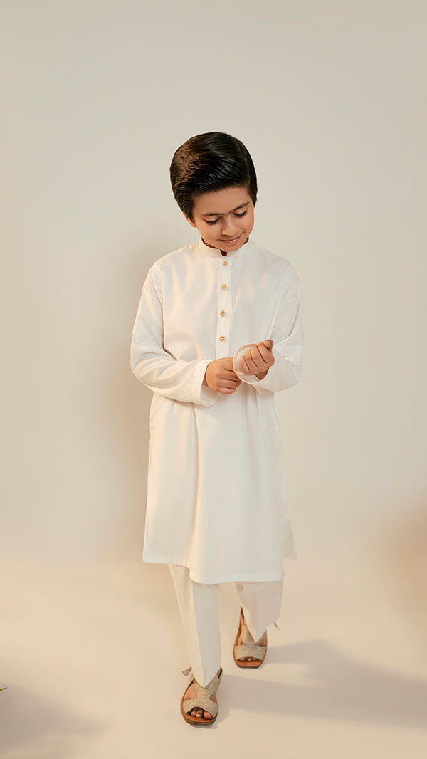 White Kurta and Trouser (2pc-Stitched)