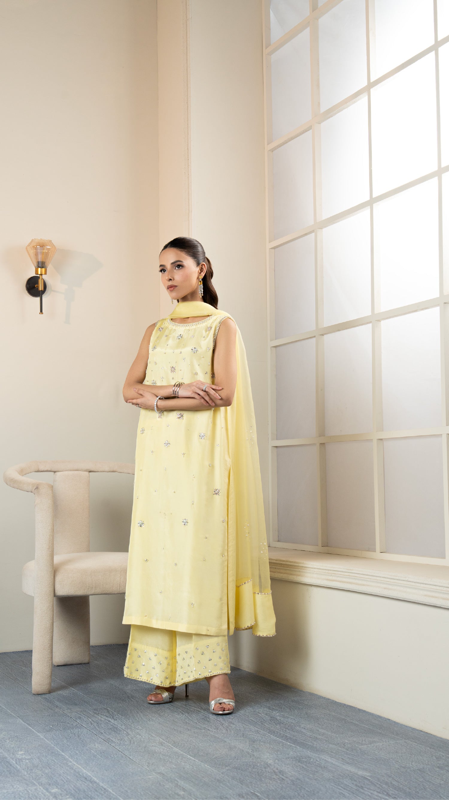 Nooray (3pc- Stitched)