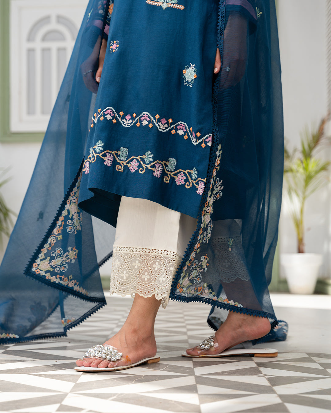 Classic fit trouser (1 pc-Stitched)