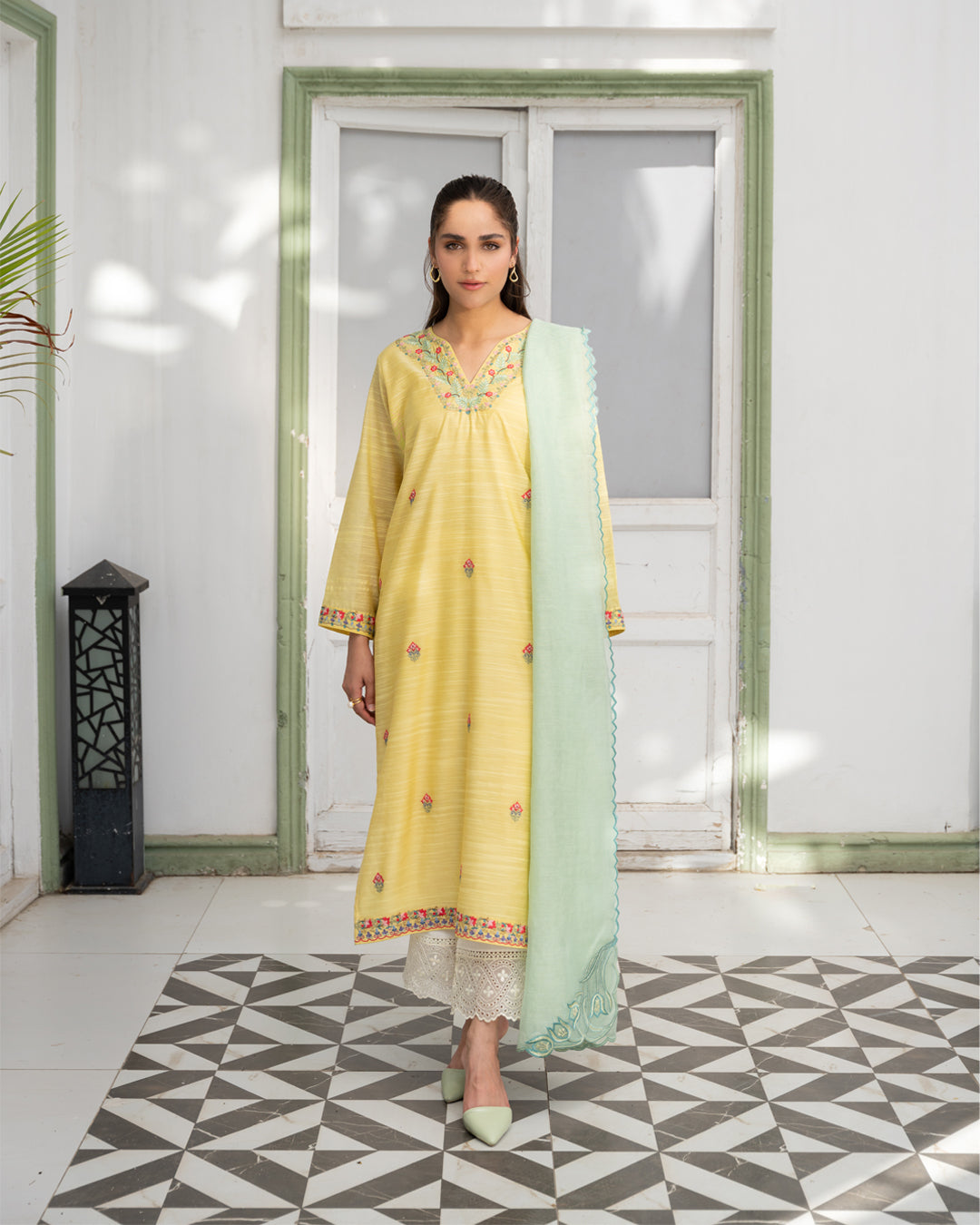 Yellow reverie (2 pc-Stitched)