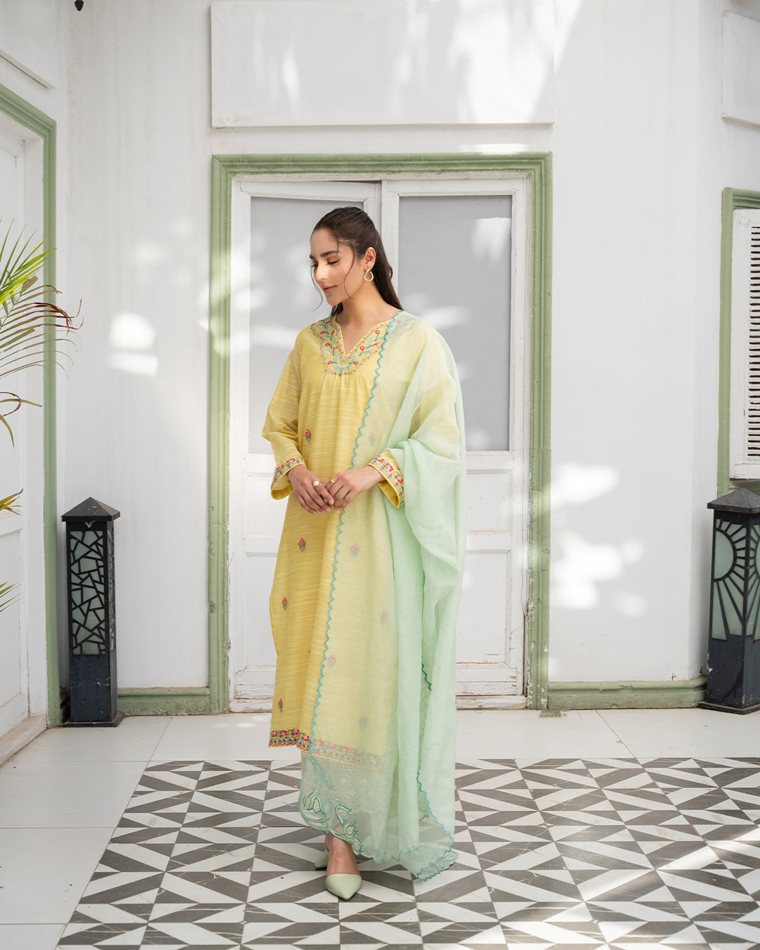 Yellow reverie (2 pc-Stitched)