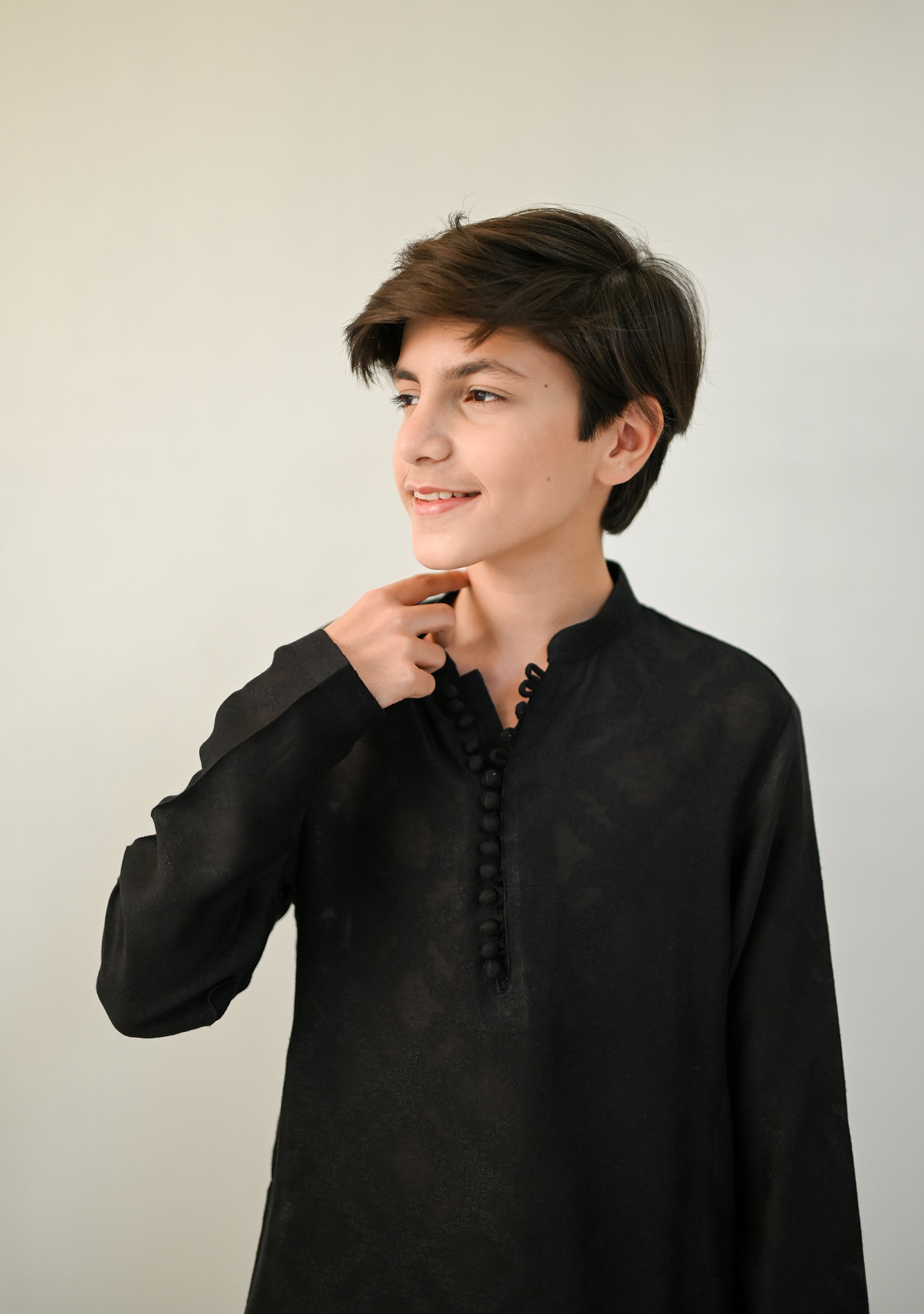 Junior Aryan Black