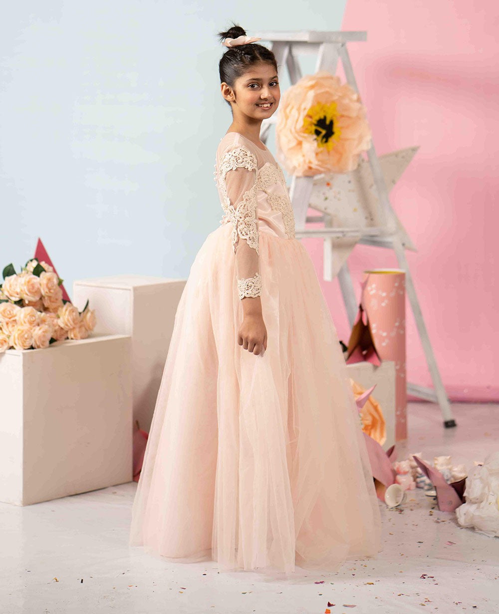 Peach serene